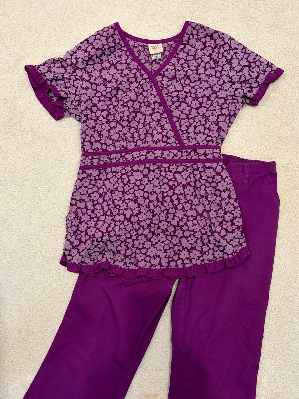 Barco Juniors Purple Floral & Solid Purple Scrub Set (Top & Pants) - Picture 2 of 10